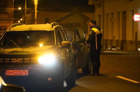 Razie a polițiștilor pe șoselele din Bihor: Au găsit șoferi beți, dar și persoane urmărite!