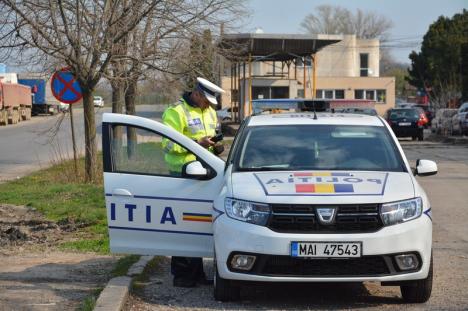 Şoferul unui Audi a fost prins cu 157 km / oră pe Calea Borşului, în Oradea. Amenzi de peste 110.000 lei pentru viteză într-o singură zi (FOTO / VIDEO)
