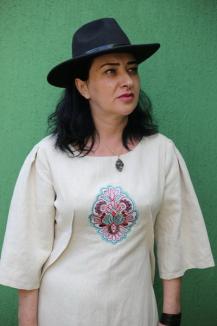A decedat cunoscuta creatoare de modă orădeancă Adina Junc (FOTO)
