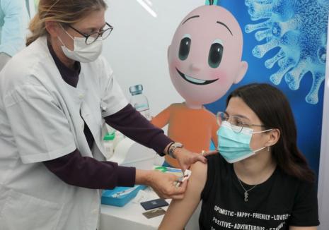 Israelul a început vaccinarea adolescenților: Vrem să mergem la școală, să scăpăm de coronavirus și să ne întâlnim cu prietenii