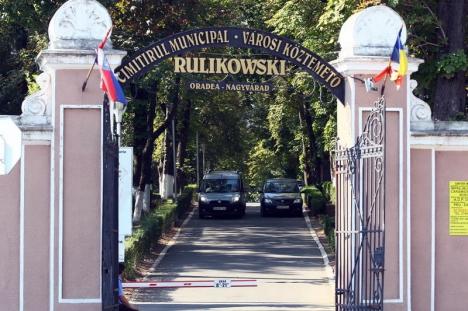 ADP Oradea inventariază locurile de veci din Cimitirul Municipal