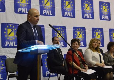 PNL Bihor: Susţinem lupta anticorupţie şi familia tradiţională
