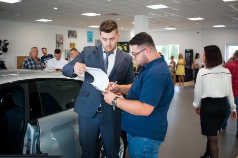 Noul showroom PREMIUM USED CARS oferă automobile rulate premium, cu garanție, finanțare și asigurare, din stoc sau la comandă (FOTO)