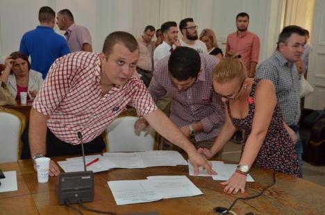 Unanimitate absolută: PSD Oradea i-a ales ca şefi pe Liviu Sabău Popa şi pe Claudia Timofte (FOTO)