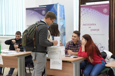 Dezinteres total! Prezenţă de nici 3% la alegerile pentru studenţii din Senatul Universităţii din Oradea (FOTO)