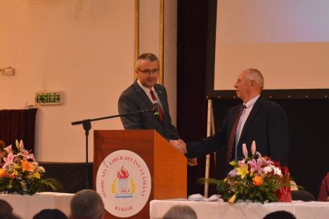 Un profesor de religie din Oradea, noul preşedinte al Sindicatului Liber din Învăţământ Bihor (FOTO)