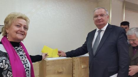 PSD Bihor şi-a ales şefii. Europarlamentarul Pavel l-a bătut la un vot pe deputatul Roman