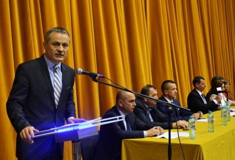 Alegeri la PNL Oradea: Viceprimarul Mircea Mălan acuză o campanie murdară, în care a fost reclamat la DNA pentru corupţie