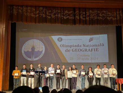 Bravo, Alex! Un elev din Oradea s-a calificat la olimpiada europeană de geografie, unde anul trecut a luat locul I