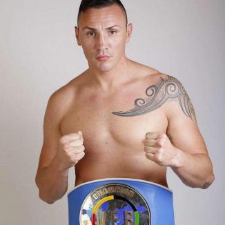 Bihoreanul Alexandru Jur va boxa în Gabon, pentru titlul de campion WBC Mediterranian
