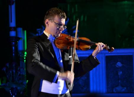 Alexandru Tomescu cântă cu vioara Stradivarius Elder - Voicu, la Oradea