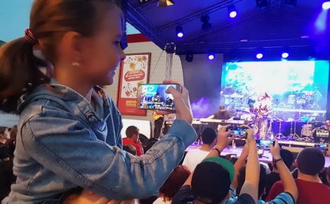Ultima zi de vacanţă: Festivalul Familiei de la ERA Park Oradea s-a încheiat cu Alina Eremia „stingând luminile” (FOTO/VIDEO)