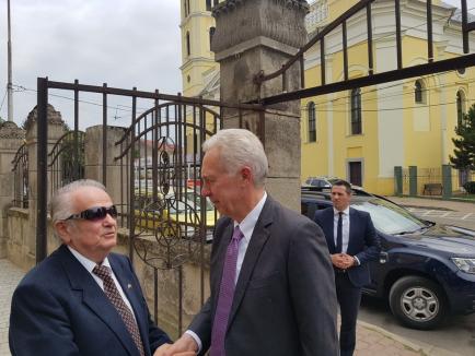 De faţă cu ambasadorul SUA, primarul Bolojan a anunţat un nou proiect: Piaţa Concordiei, cu o sinagogă, o biserică ortodoxă şi una reformată (FOTO)