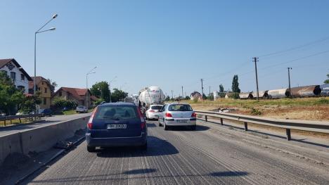 Revin ambuteiajele! Valul de lucrări din Oradea generează cozi de maşini pe centură și în oraș (FOTO / VIDEO)