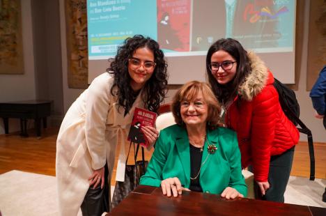 Ana Blandiana s-a întâlnit cu cititorii la Oradea. Mesajul ei pentru tineri: „Generația dvs. va învăța, vrând-nevrând, să lupte pentru libertate” (FOTO)