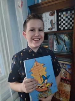 Provocarea lui Andrei: Un elev din Oradea vrea să adune cărţi pentru copiii de la ţară şi le cere sprijin bihorenilor