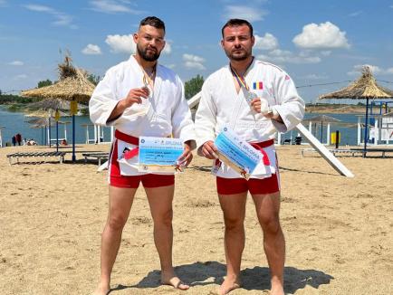 Doi jandarmi din Bihor, pe podium la concursul național de sambo beach