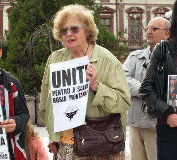 În memoria doamnei Marossy: Petiţie pentru amplasarea unei statui a celebrului biolog, în Oradea
