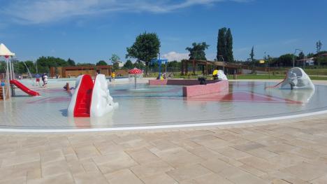 Aquapark-ul, inaugurat de copii. Mii de curioşi, la Ziua porţilor deschise (FOTO/ VIDEO)