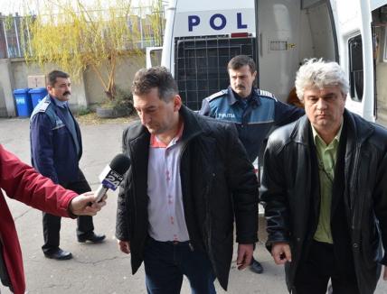 Primarul suspendat al Beiuşului, Adrian Domocoş, rămâne în arest la domiciliu