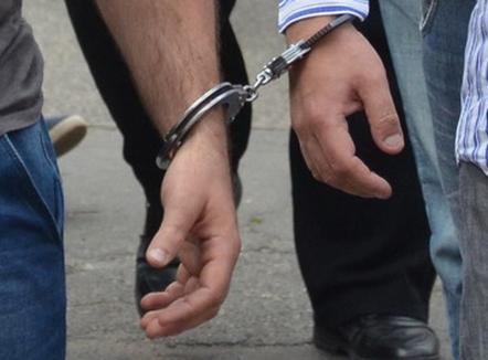 Doi tineri de 15 și 18 ani din Salonta, arestați pentru furturi cu un tupeu de zile mari
