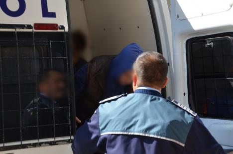 Cine sunt bihorenii acuzaţi de jaful de 100.000 euro din Bistriţa. Unul dintre ei a fost trimis în arest preventiv