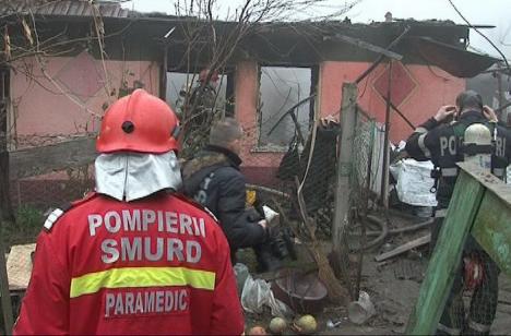 O tânără de 30 de ani, imobilizată la pat, a murit carbonizată într-o casă incendiată din Cadea