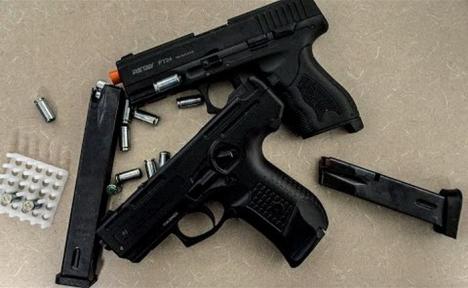 Pistolari pe Bihorului: Doi orădeni prinşi trăgând la ţintă cu arme neînregistrate s-au ales cu dosare penale