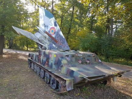 Jocuri de război: Militărie și relaxare între tancuri, tunuri, aquapark şi tiroliene, la Arsenal Park Transilvania, la numai câteva ore de Oradea (FOTO / VIDEO)