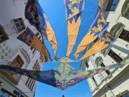 Zilele Art Nouveau: Instalaţii inedite şi mai multe evenimente în centrul Oradiei (FOTO)