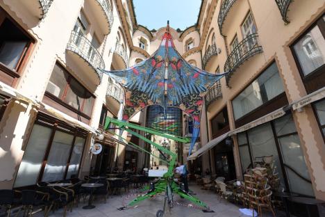 Zilele Art Nouveau: Instalaţii inedite şi mai multe evenimente în centrul Oradiei (FOTO)