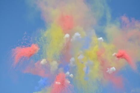 La mulți ani, Oradea! Festivități mai bogate ca oricând, de Ziua Orașului, cu paradă militară, artificii și cadouri tricolore (FOTO / VIDEO)