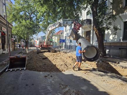 Se închide traficul pe bulevardul Decebal, pe porțiunea dintre pod și strada Tudor Vladimirescu, pentru lucrări de asfaltare (FOTO)