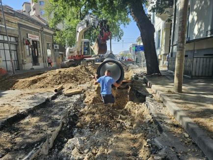 Se închide traficul pe bulevardul Decebal, pe porțiunea dintre pod și strada Tudor Vladimirescu, pentru lucrări de asfaltare (FOTO)