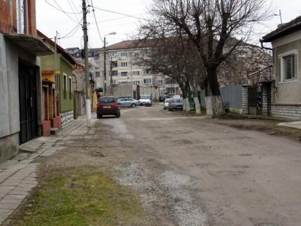 Şapte străzi centrale din zona fostei întreprinderi Sinteza vor fi asfaltate (FOTO)