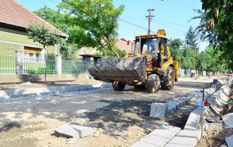 Străzile din cartierul Episcopia Bihor vor fi asfaltate anul viitor