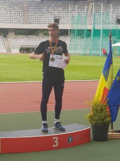 11 medalii pentru sportivi orădeni la Naţionalele de Atletism pentru seniori şi tineret de la Cluj (FOTO)