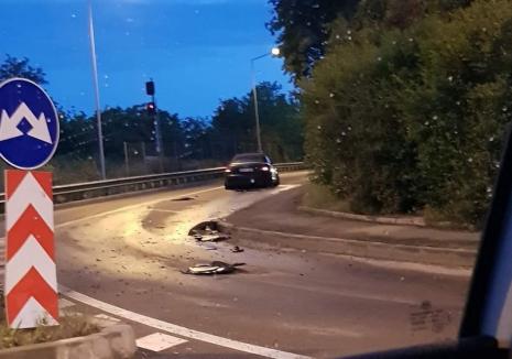 Un şofer şi-a făcut praf un Audi proaspăt adus din Germania pe drumul expres din Oradea. Poliţiştii bănuiesc că era drogat (FOTO)