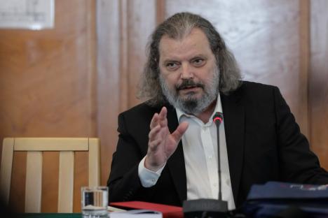 Cristi Danileţ, la audierile pentru un post de judecător la Curtea Constituţională: 'În ultimii ani, CCR a devenit un actor politic' (FOTO)