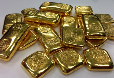 Jaf de 15 milioane de dolari: au furat un container cu aur dintr-un aeroport din Canada