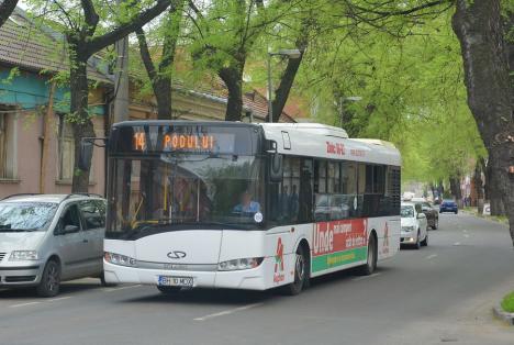 Șapte adolescenți din Oradea, la poliție, după ce au bătut un șofer OTL. Bărbatul le-a cerut să își pună masca de protecție și a ajuns la spital