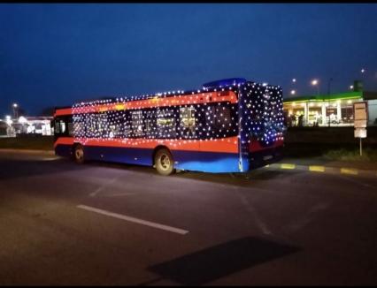 Un tramvai și un autobuz OTL au fost decorate de sărbători (FOTO)