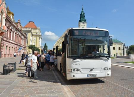 Interzis în Piaţa Unirii. Cum vor circula autobuzele pe perioada festivalului Toamna Orădeană