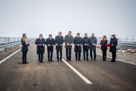 Ungurii s-au apropiat cu autostrada la 20 km: Un nou tronson inaugurat joi micşorează distanţa Oradea-Debreţin (FOTO / VIDEO)