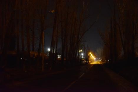 Faceţi lumină! Val de reclamaţii în Oradea din cauza avariilor la iluminatul public (FOTO)