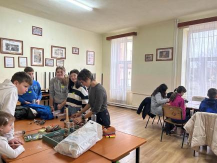 AVE Bihor: ateliere de colectare separată în Beiuș (FOTO)