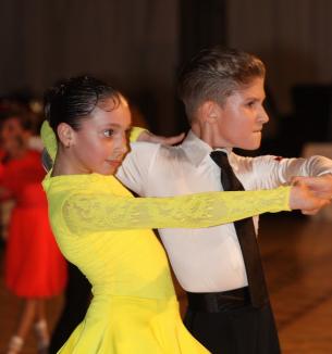 O pereche antrenată la Feeling Dance, vicecampioană naţională la dans sportiv (FOTO)