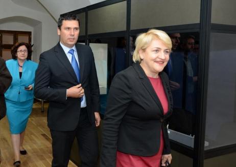 Întreprinzătorii bihoreni i-au dat ministrului Lucia Varga idei de îmbunătăţire a proiectului noului Cod Silvic (FOTO)
