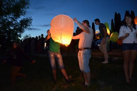 ASUOfest s-a terminat cu lampioane colorate "aruncate" peste oraş (FOTO)