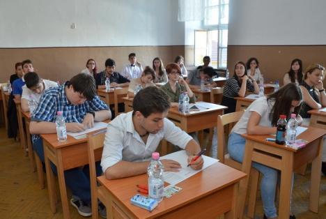 Începe Bacalaureatul: 41% dintre absolvenţii de clasa a XII-a din Bihor nici nu s-au înscris la examen